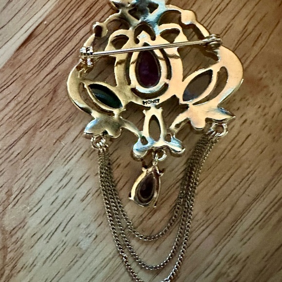 Vintage 60’s Monet Stunning Multicolor Gemstone Brooch - Picture 7 of 10